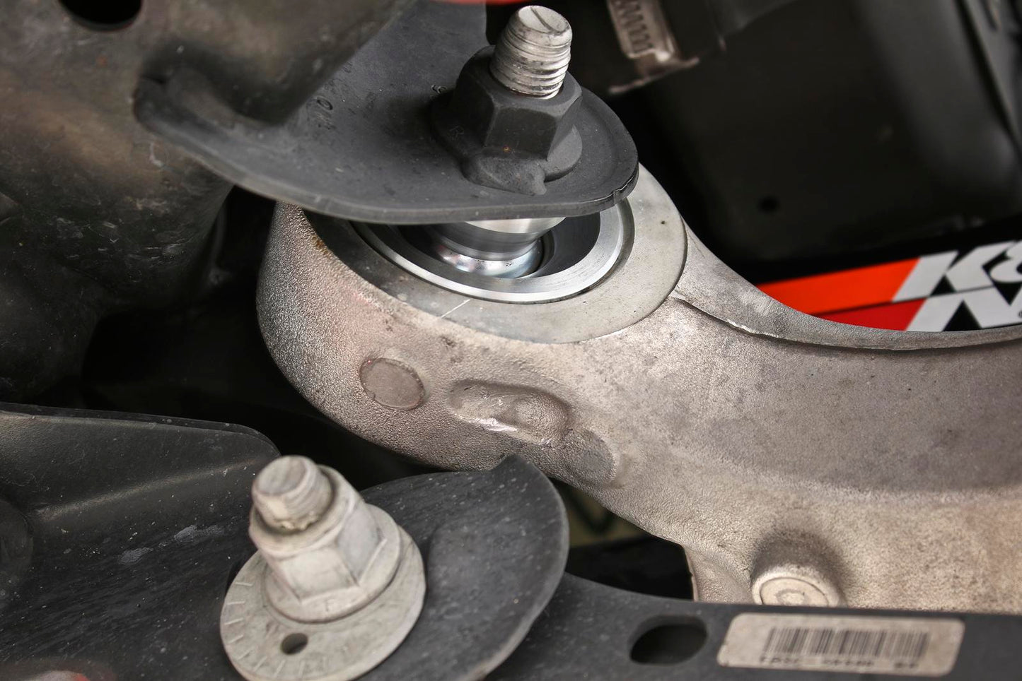 Bearing kit, lower control arm, rear, standard