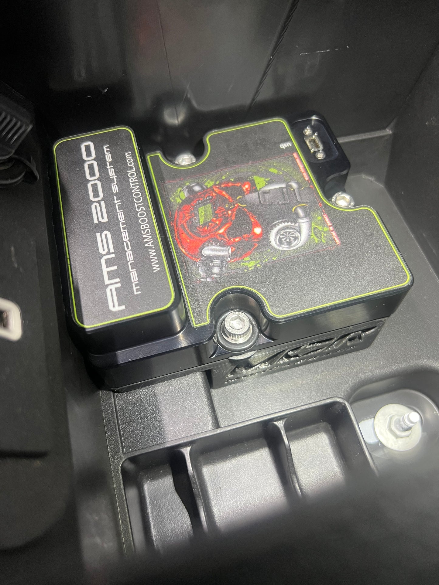AMS2000 PRO ADVANCED MANAGEMENT SYSTEM (NITROUS AND BOOST WITH STAGING DRIVER)