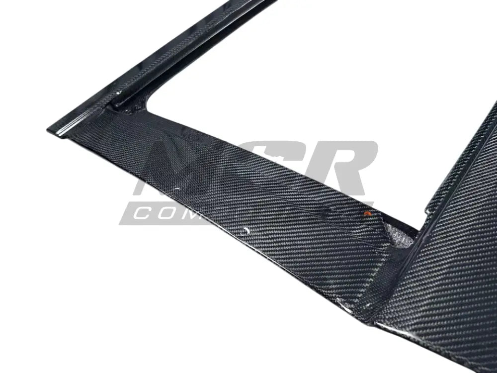 2021-2025 Ford F-150 Carbon Fiber Door Upper Detail