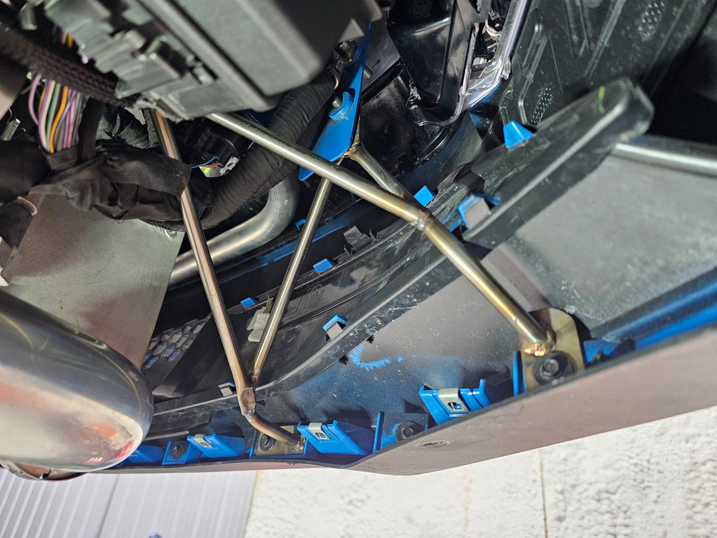2018-2023 Ford Mustang Front bumper support