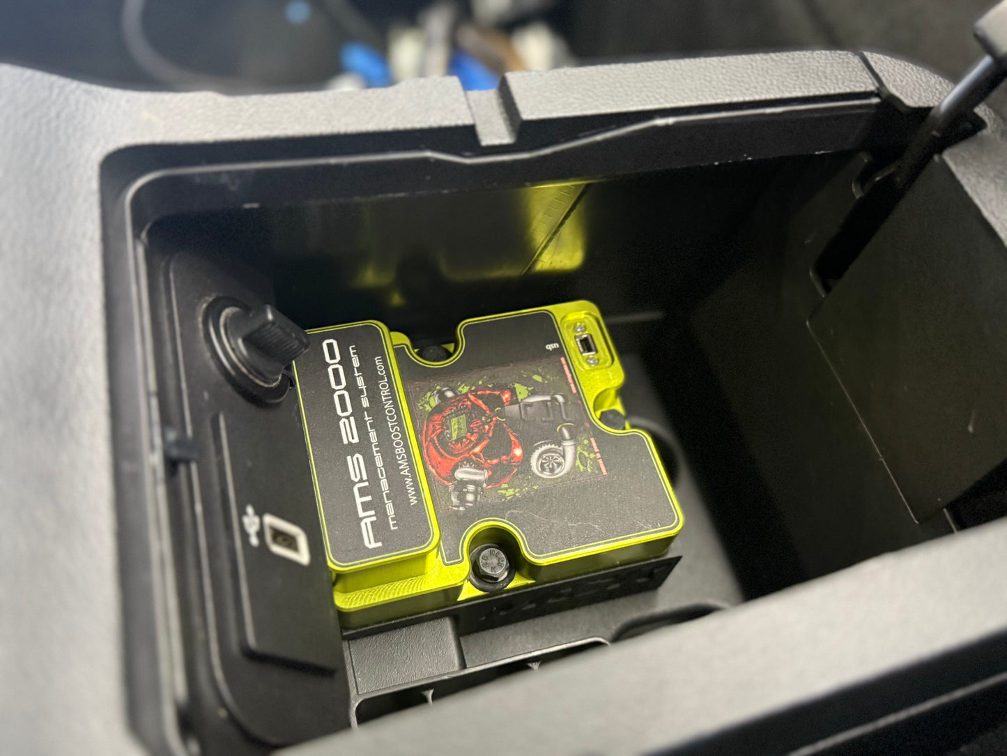 AMS2000 PRO ADVANCED MANAGEMENT SYSTEM (NITROUS AND BOOST WITH STAGING DRIVER)